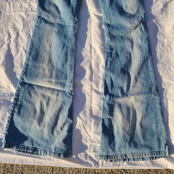 Miss Sixty Italian Light Fade Whisker Accent Flare Blue Jeans - Size 26 - Picture 8 of 11